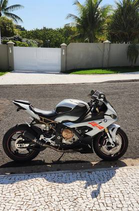 BMW S 1000 RR BMW S 1000 RR